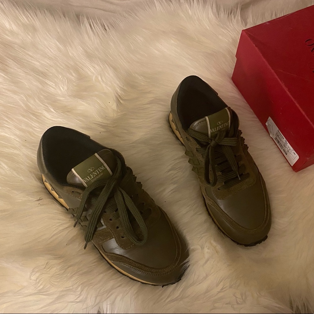 Women’s Valentino sneakers
